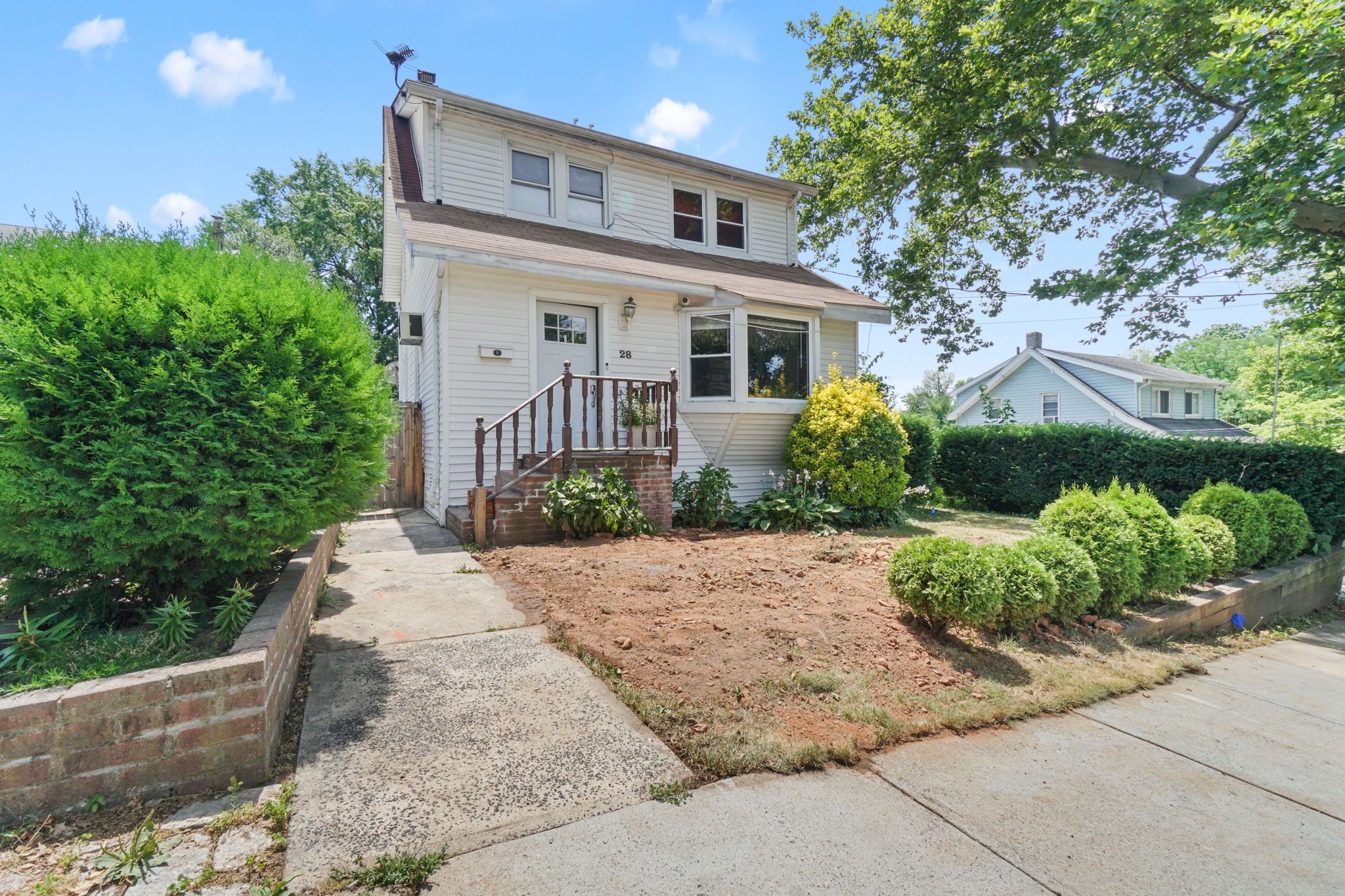 28 Elmwood Ave Bogota NJ