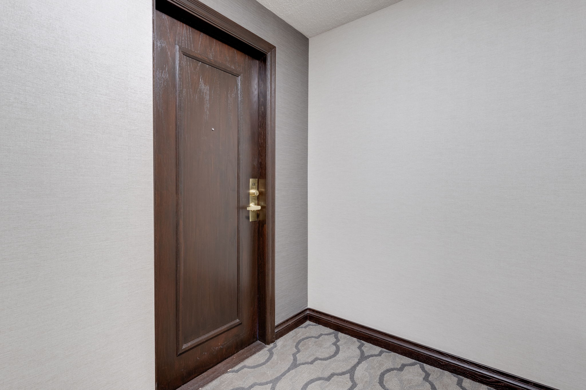 Toronto property showcase — delivered property photograph 3