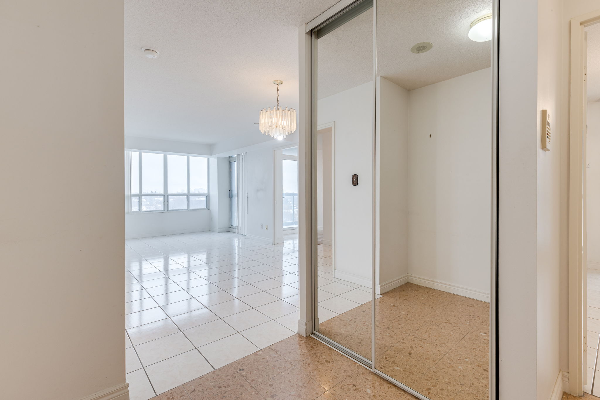 Toronto property showcase — delivered property photograph 4