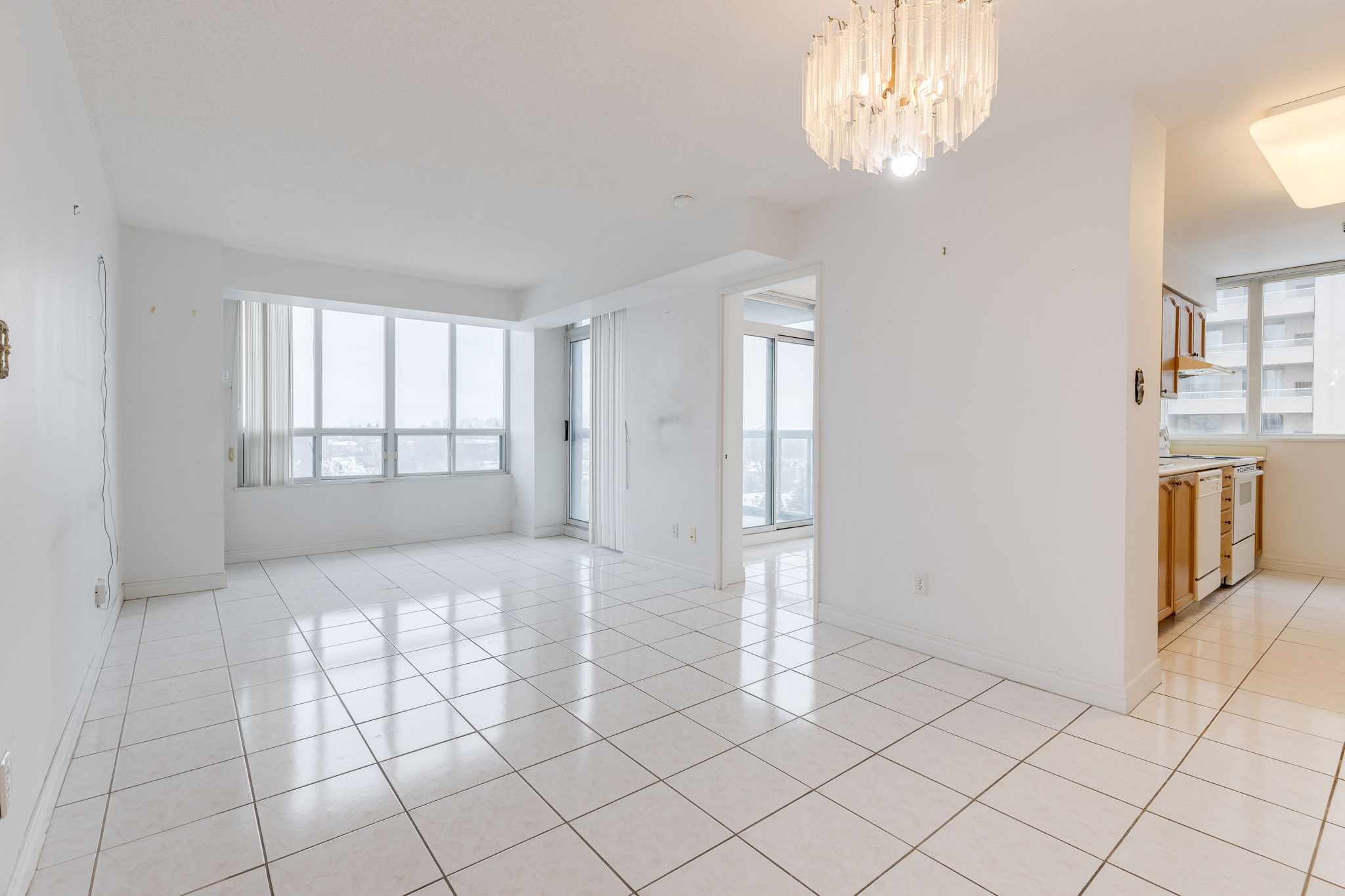 Toronto property showcase — delivered property photograph 6