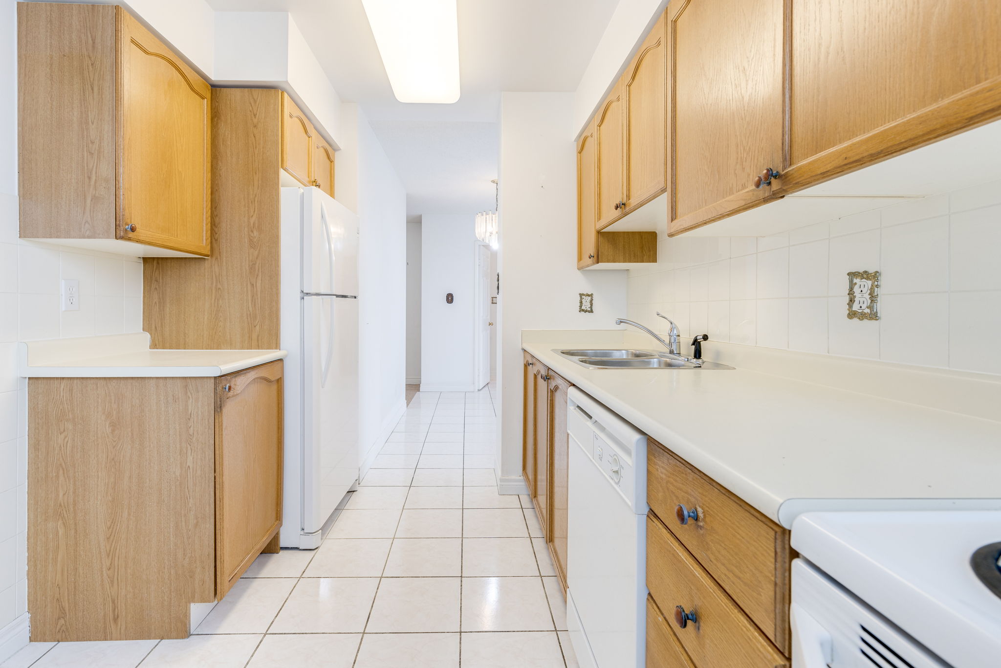 Toronto property showcase — delivered property photograph 11