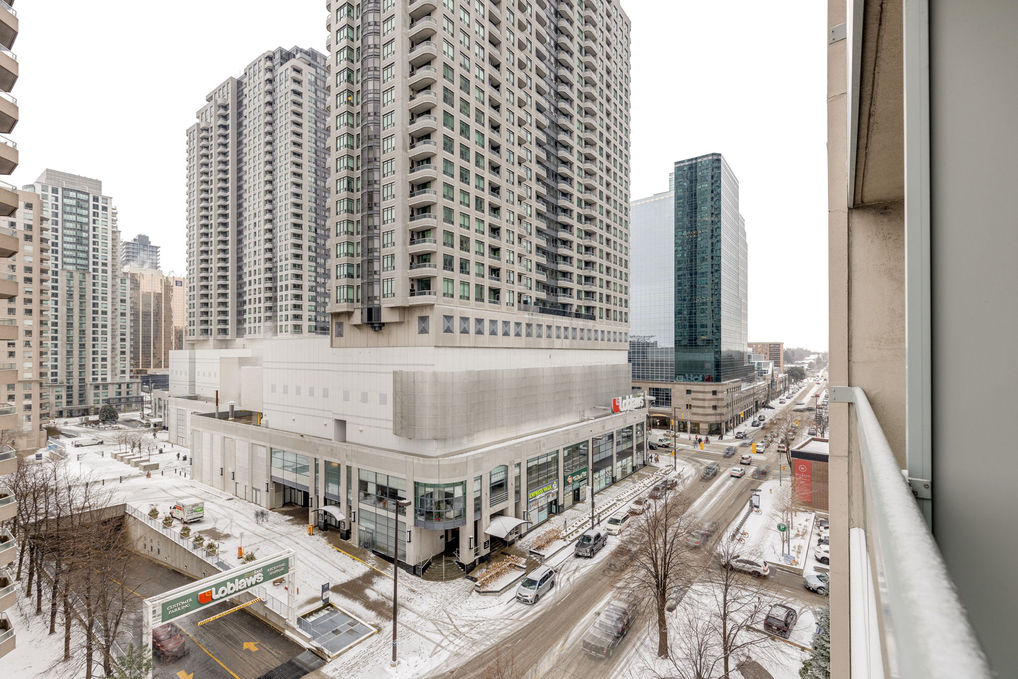 Toronto property showcase — delivered property photograph 28