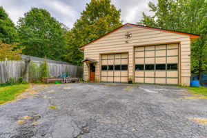  28 Farries Ave, Florida, NY 10921, US Photo 6