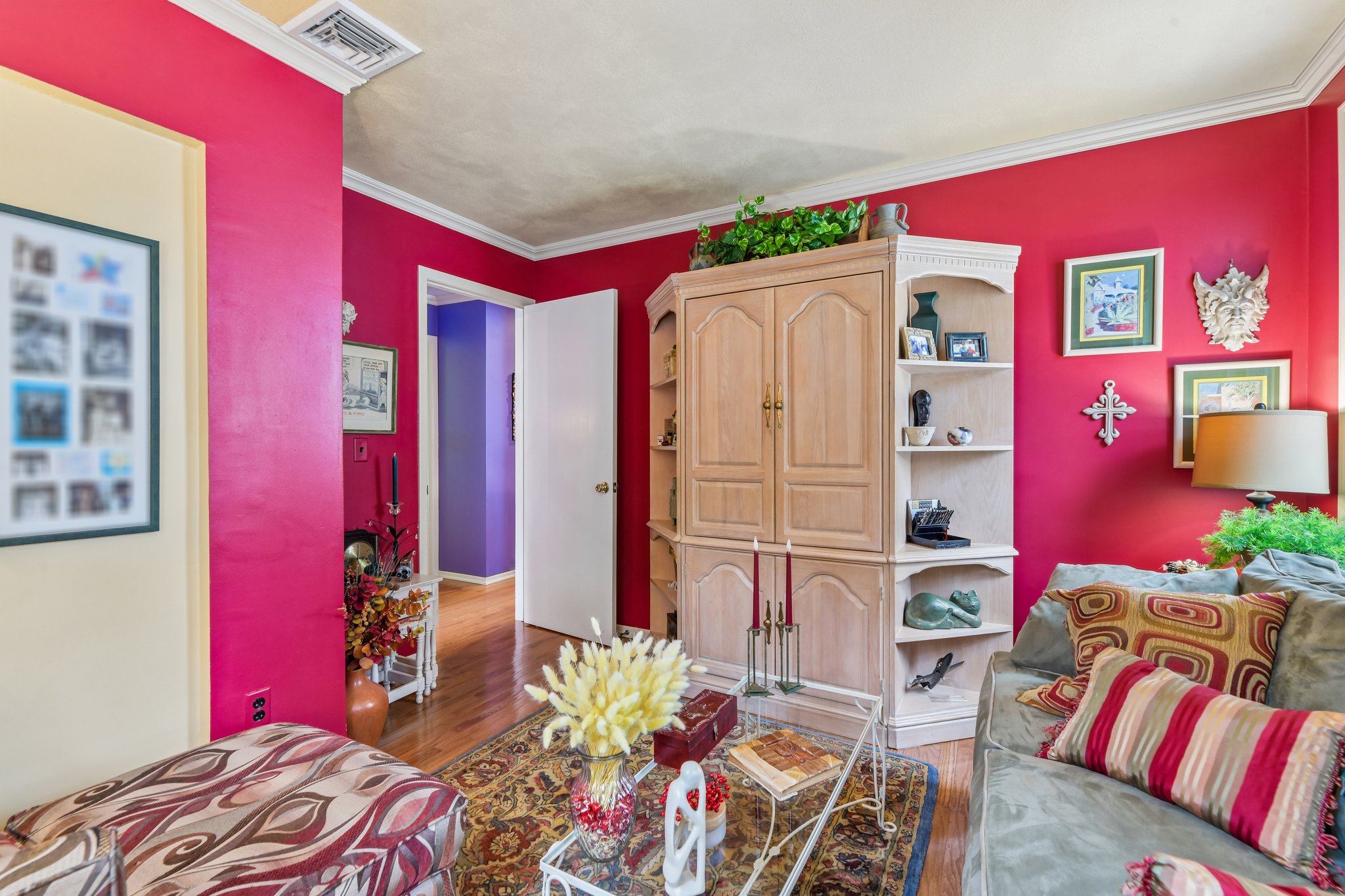 Forest Dr-S2808-016.jpg
