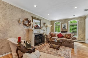 Forest Dr-S2808-006.jpg