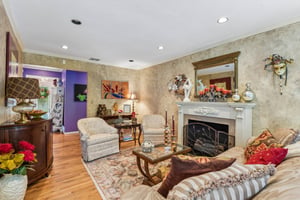 Forest Dr-S2808-007.jpg