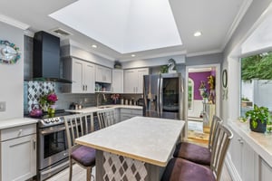 Forest Dr-S2808-013.jpg