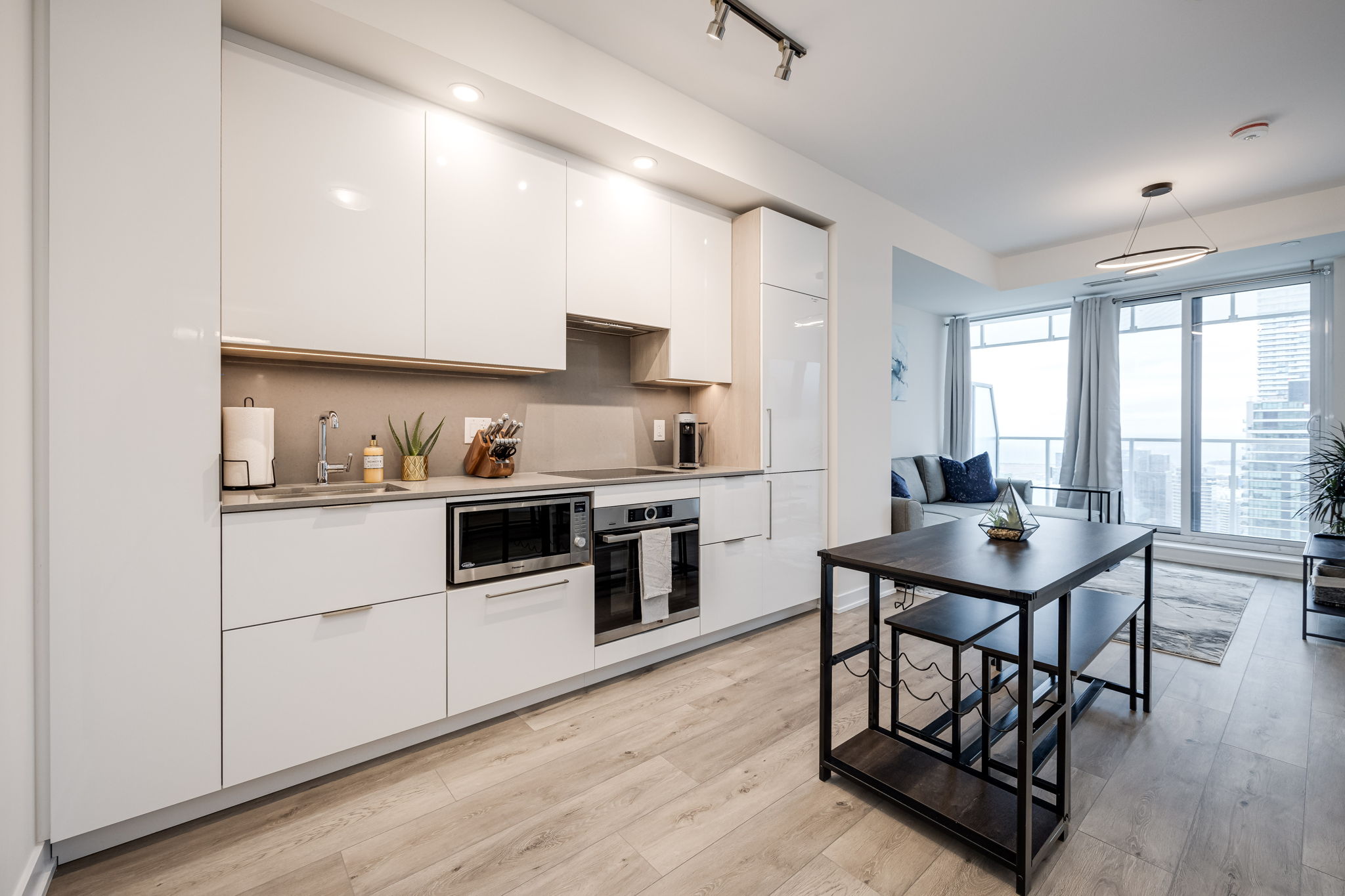 Toronto property showcase — delivered property photograph 4