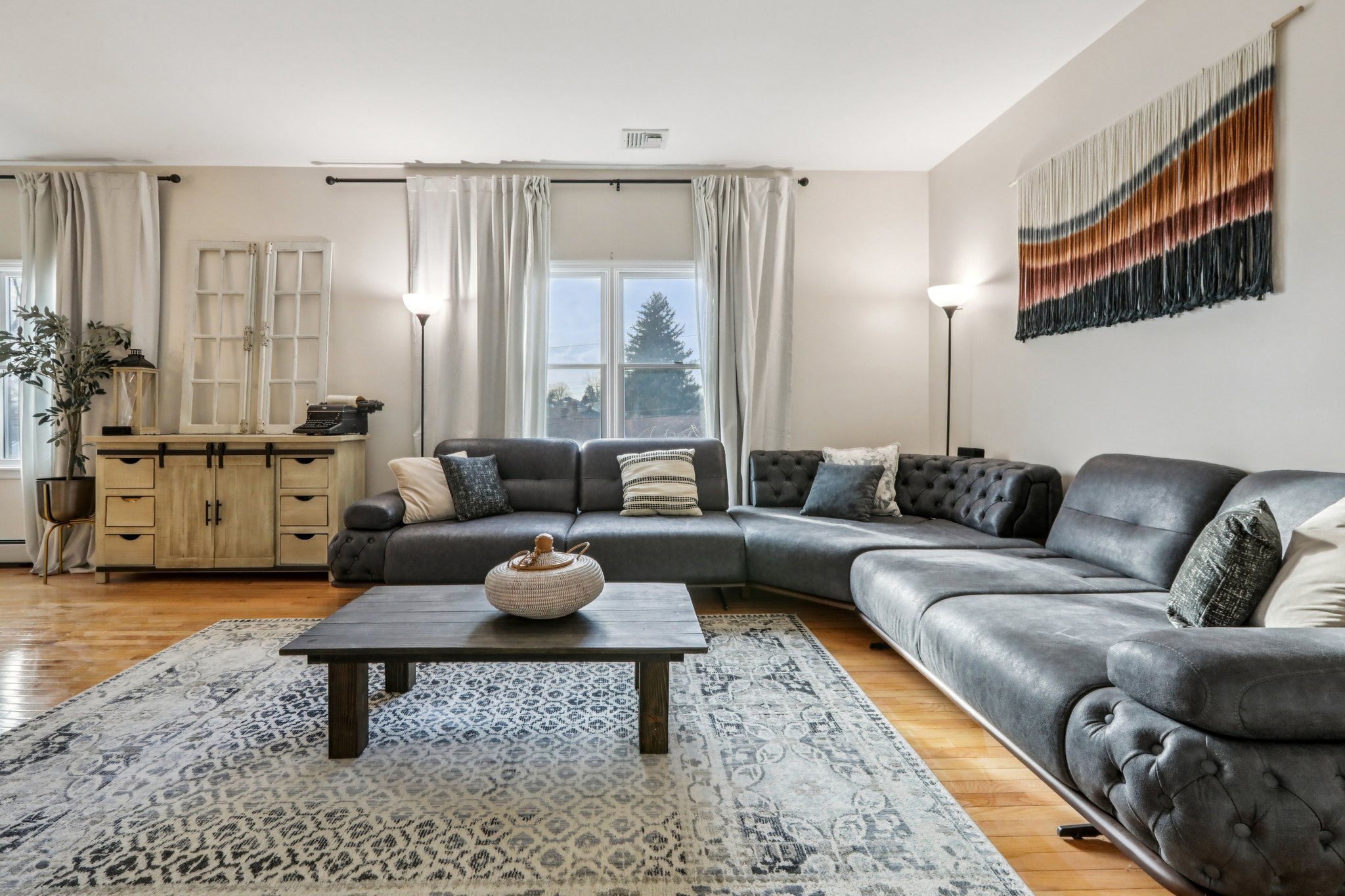 George St-S2401-011.jpg