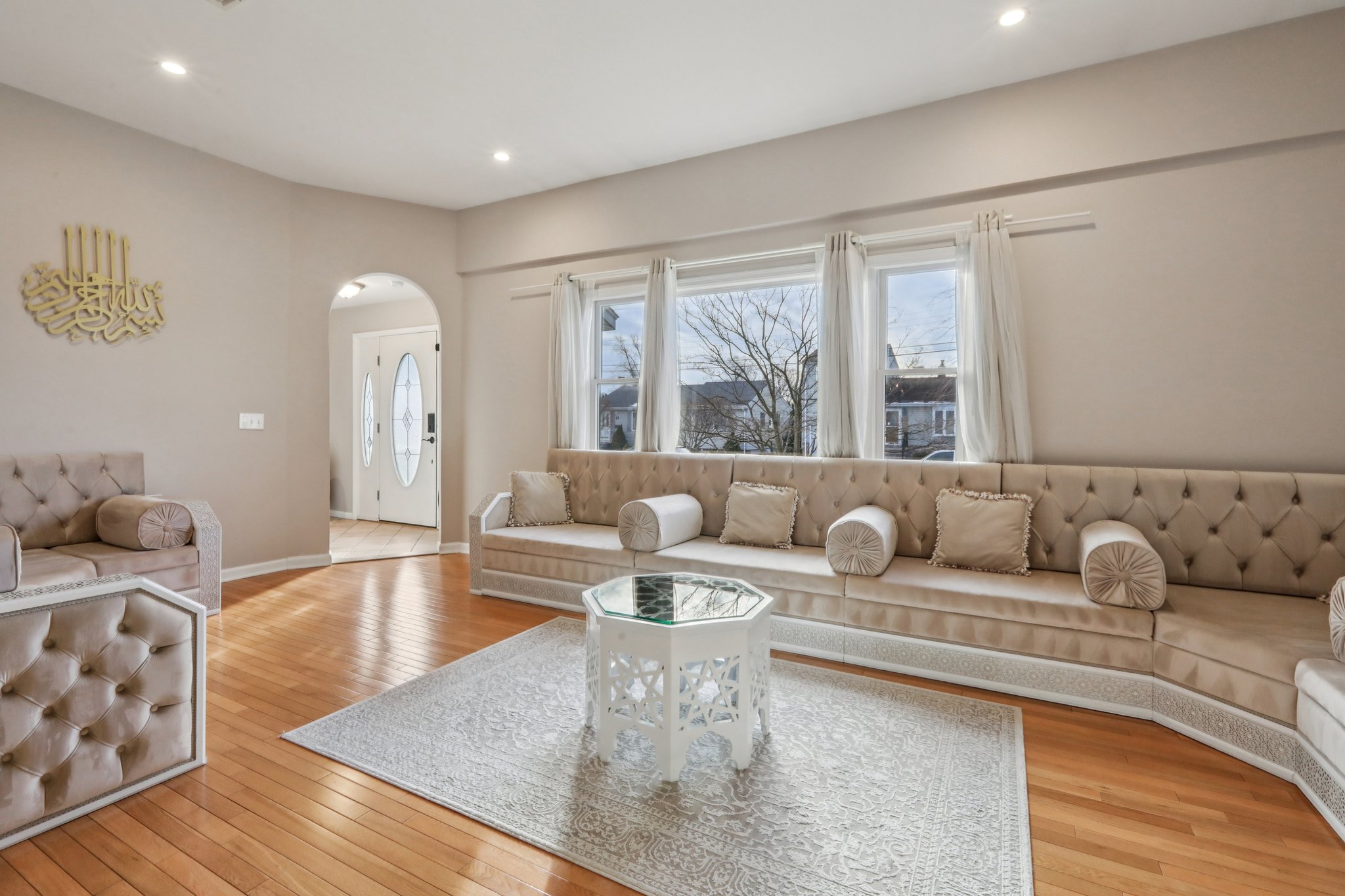 George St-S2401-014.jpg