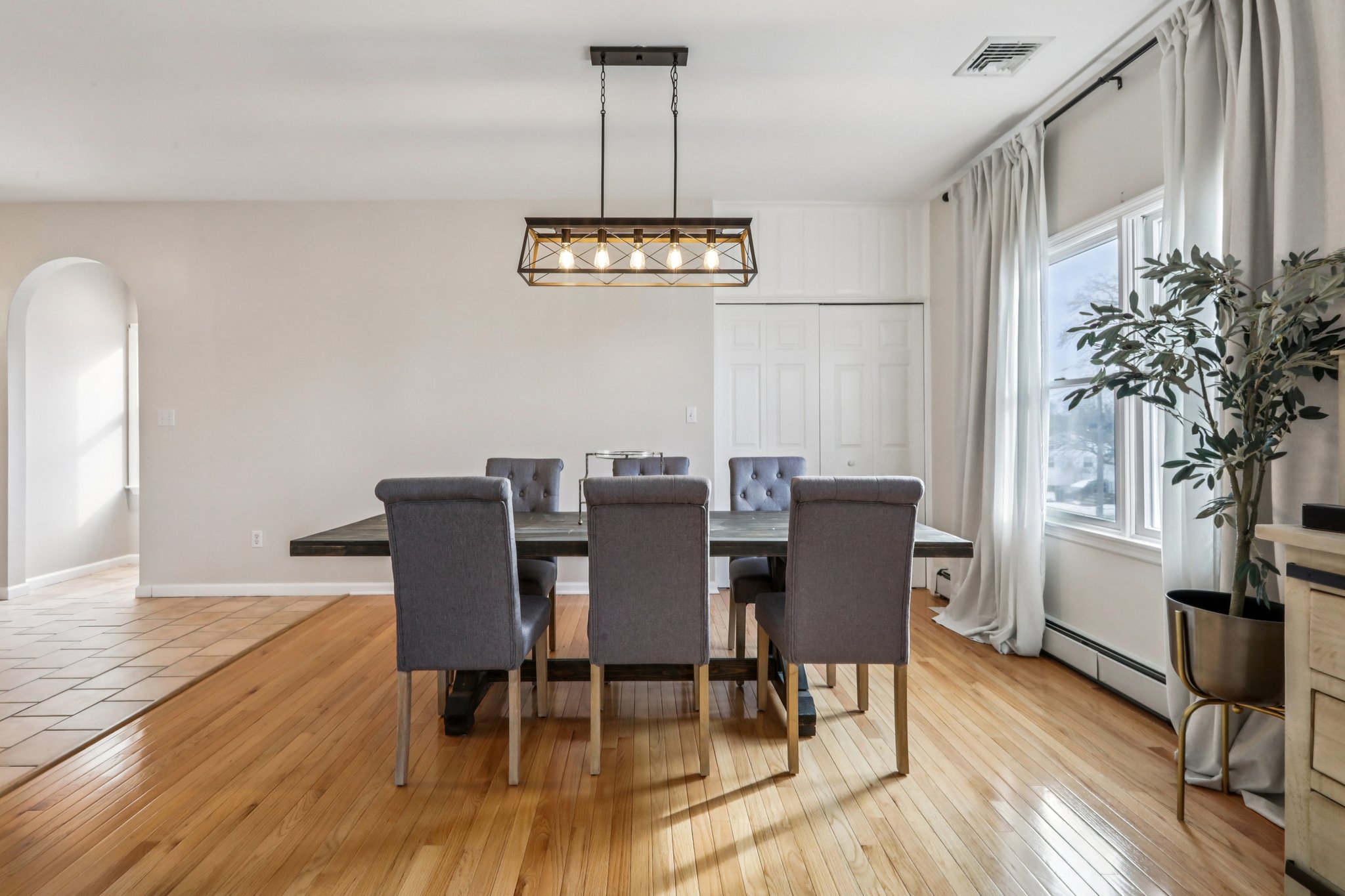 George St-S2401-024.jpg