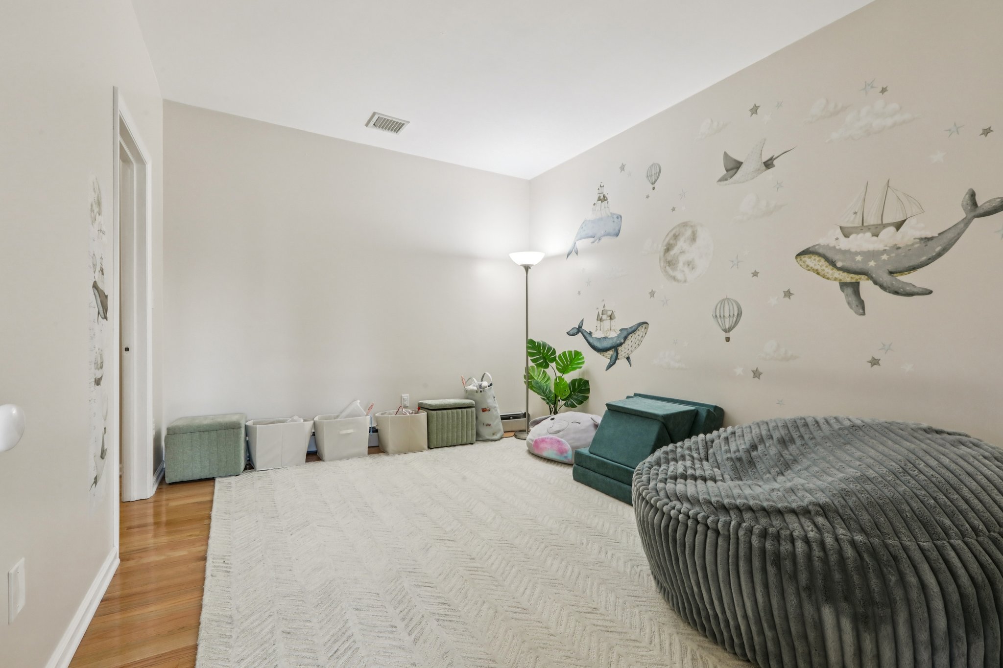 George St-S2401-042.jpg