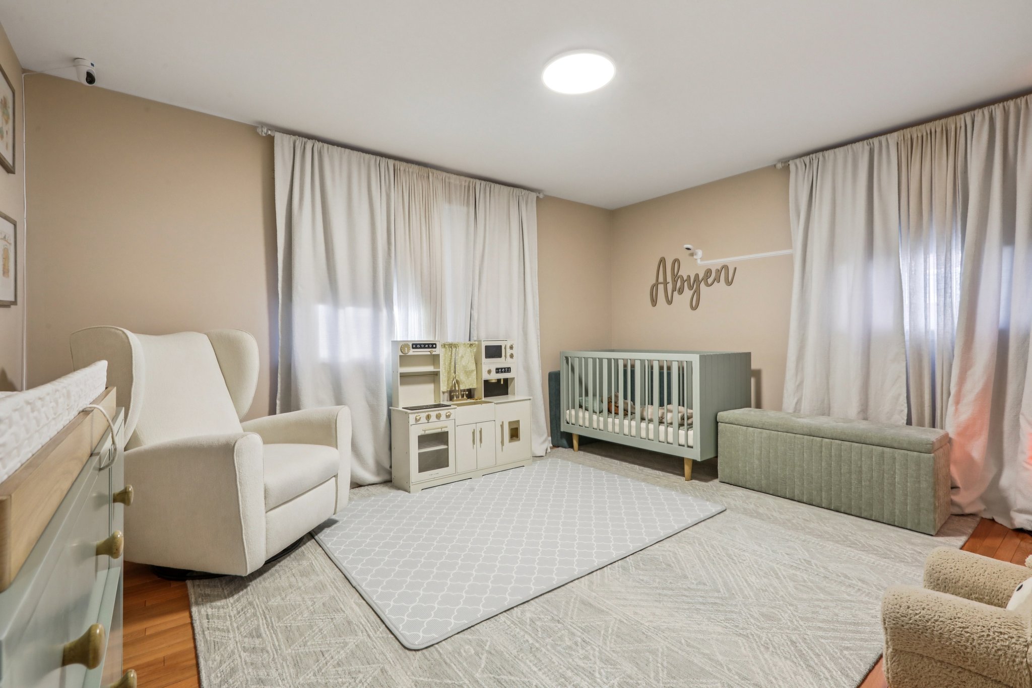 George St-S2401-050.jpg