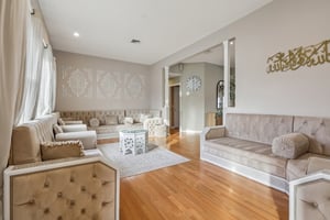 George St-S2401-012.jpg