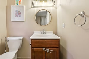 George St-S2401-052.jpg