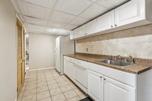 George St-S2401-064.jpg