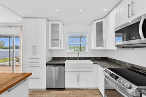  Photo 36