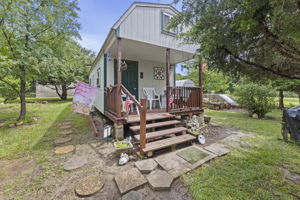 Photo 0