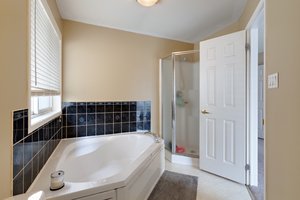 28 Irene Dr, Barrie, ON L4N 0Y8, US Photo 18