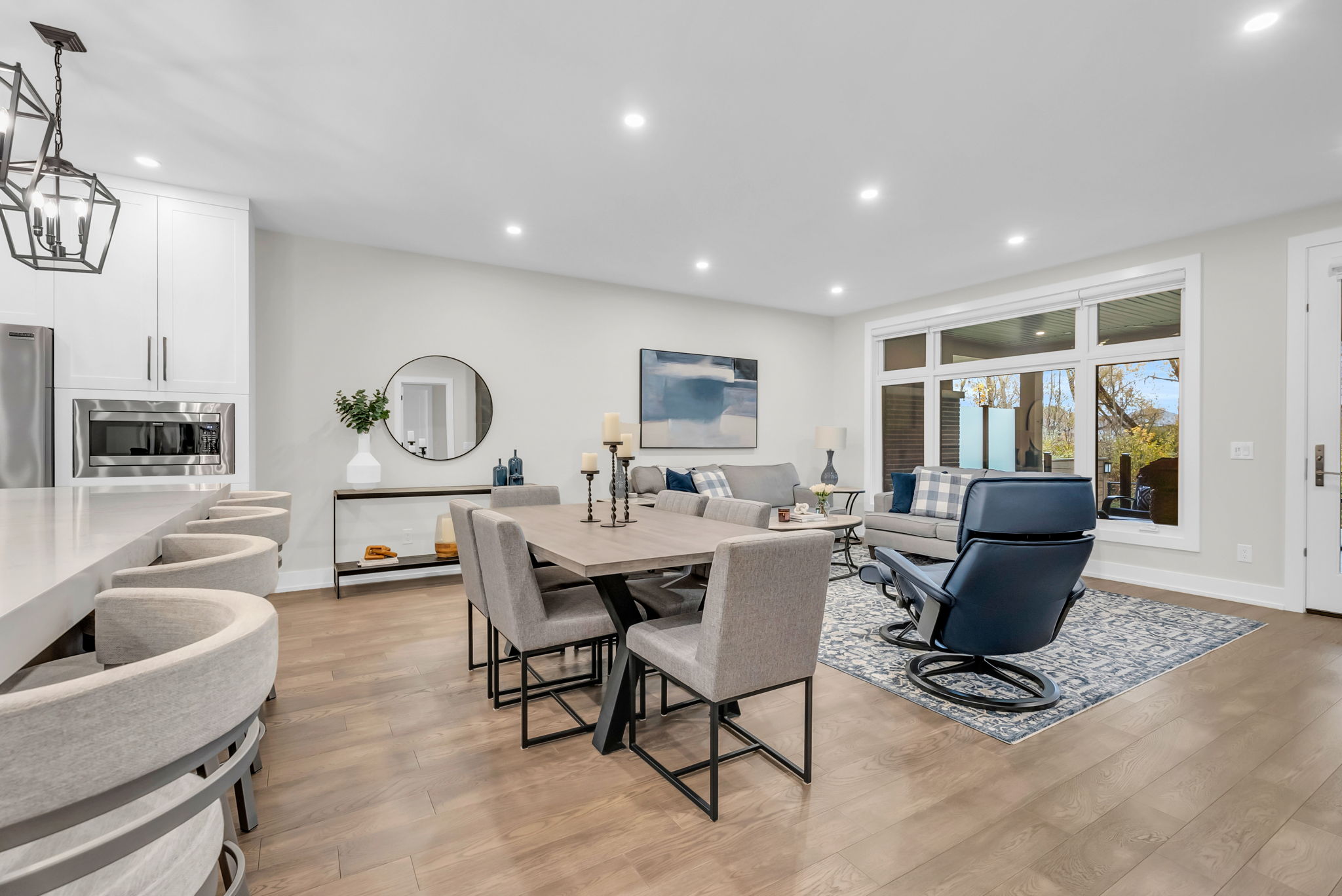 Living/Dining Room