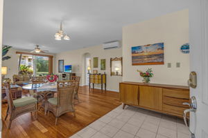 Photo 66