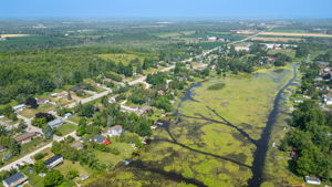  Photo 48