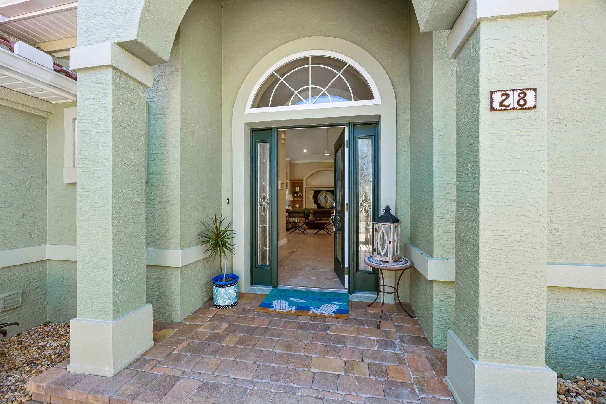 Front Entry Detail