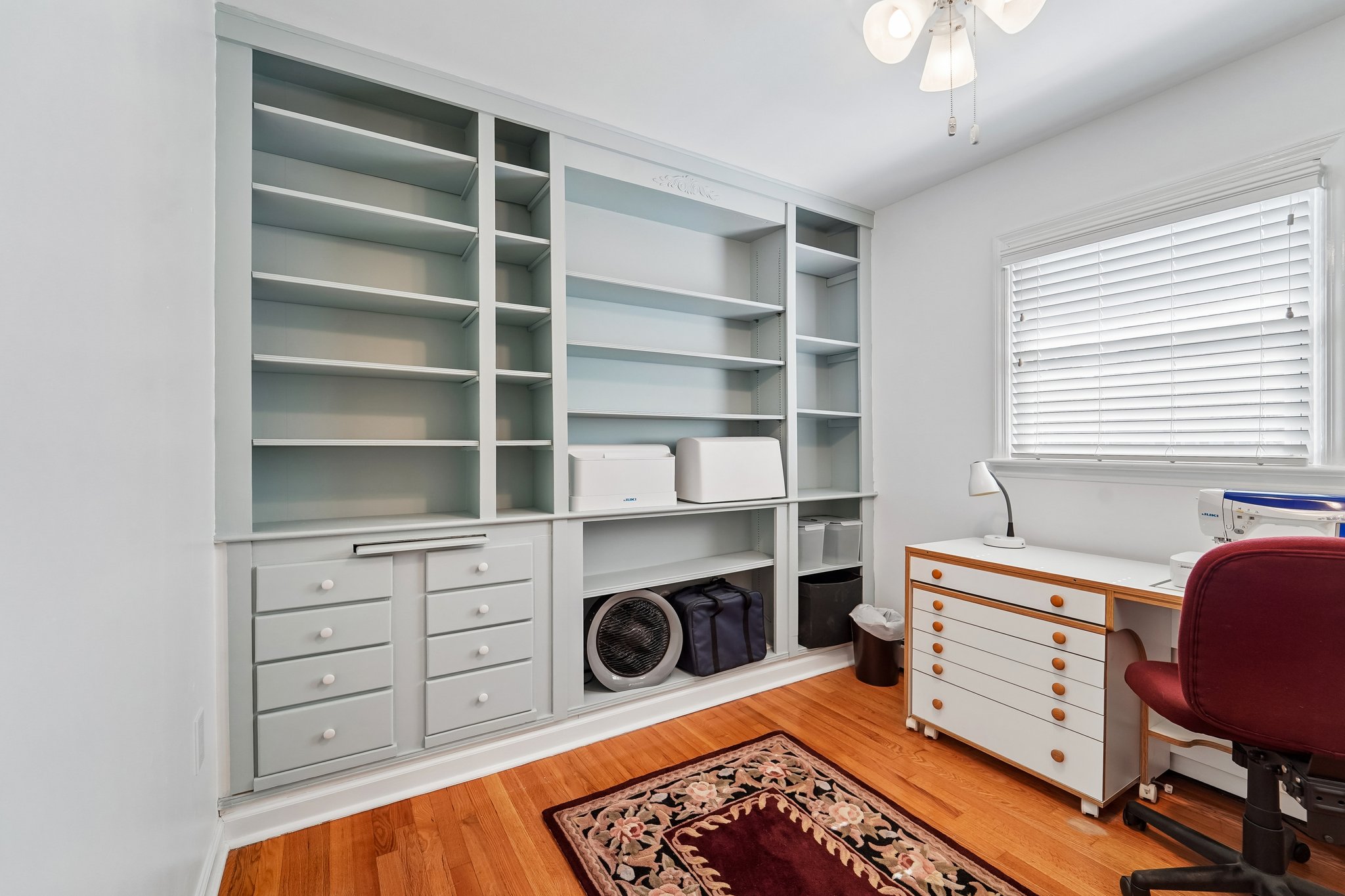 Park Hill Dr-S2905-023.jpg
