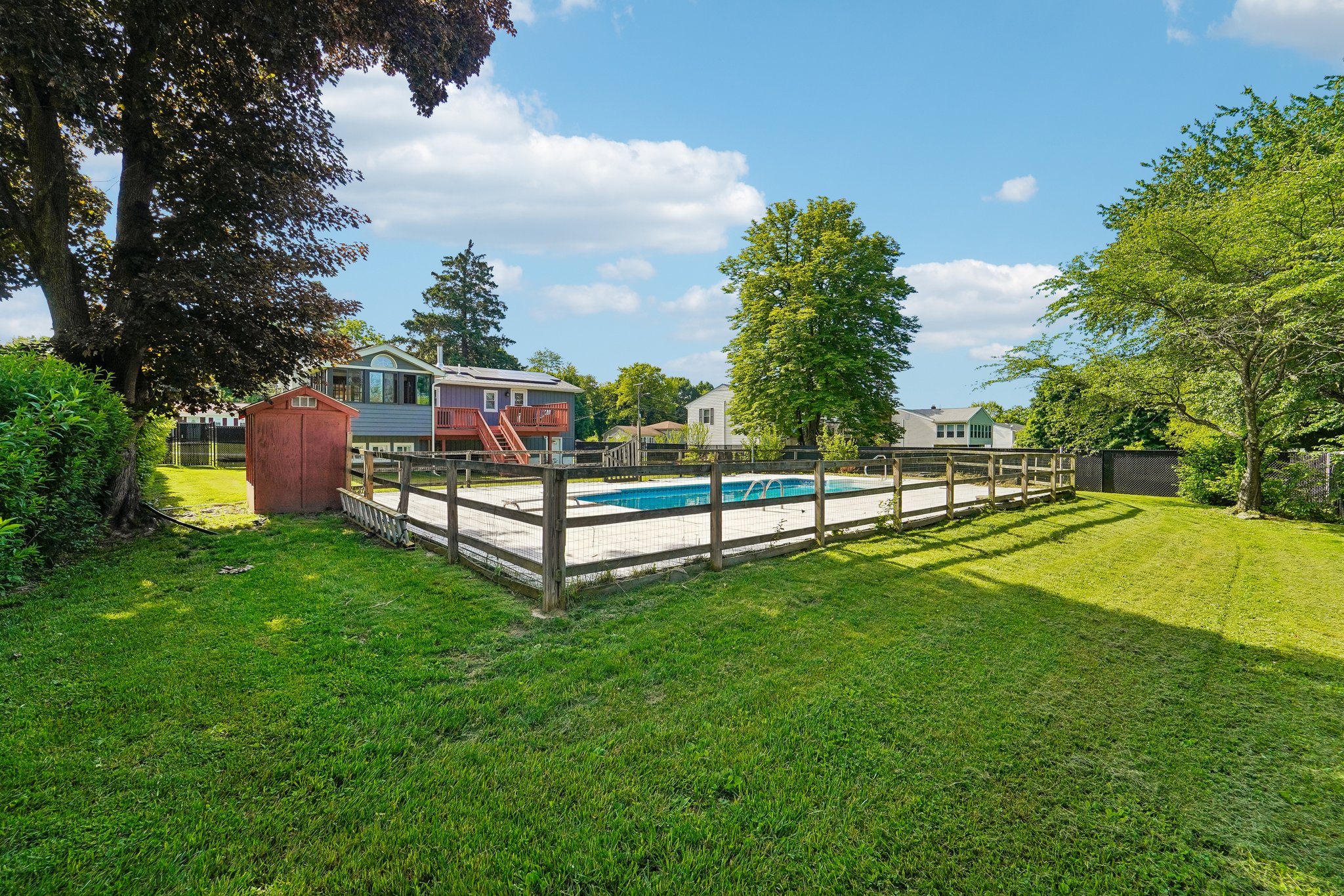Park Hill Dr-S2905-045.jpg