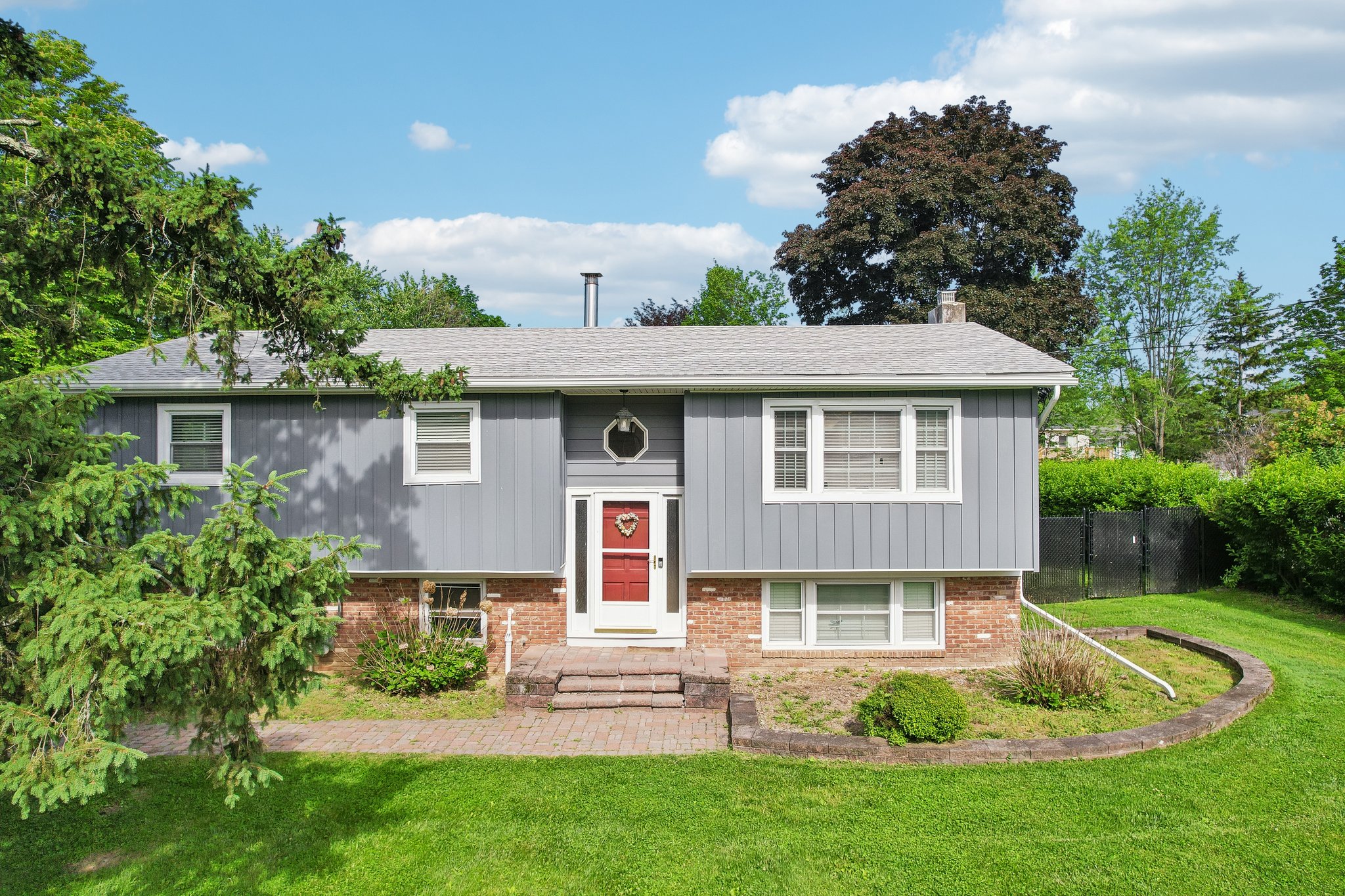 Park Hill Dr-S2905-050.jpg