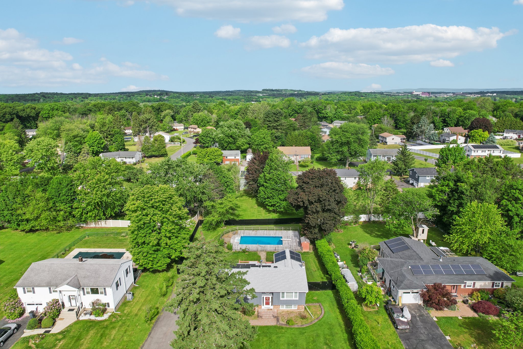 Park Hill Dr-S2905-053.jpg
