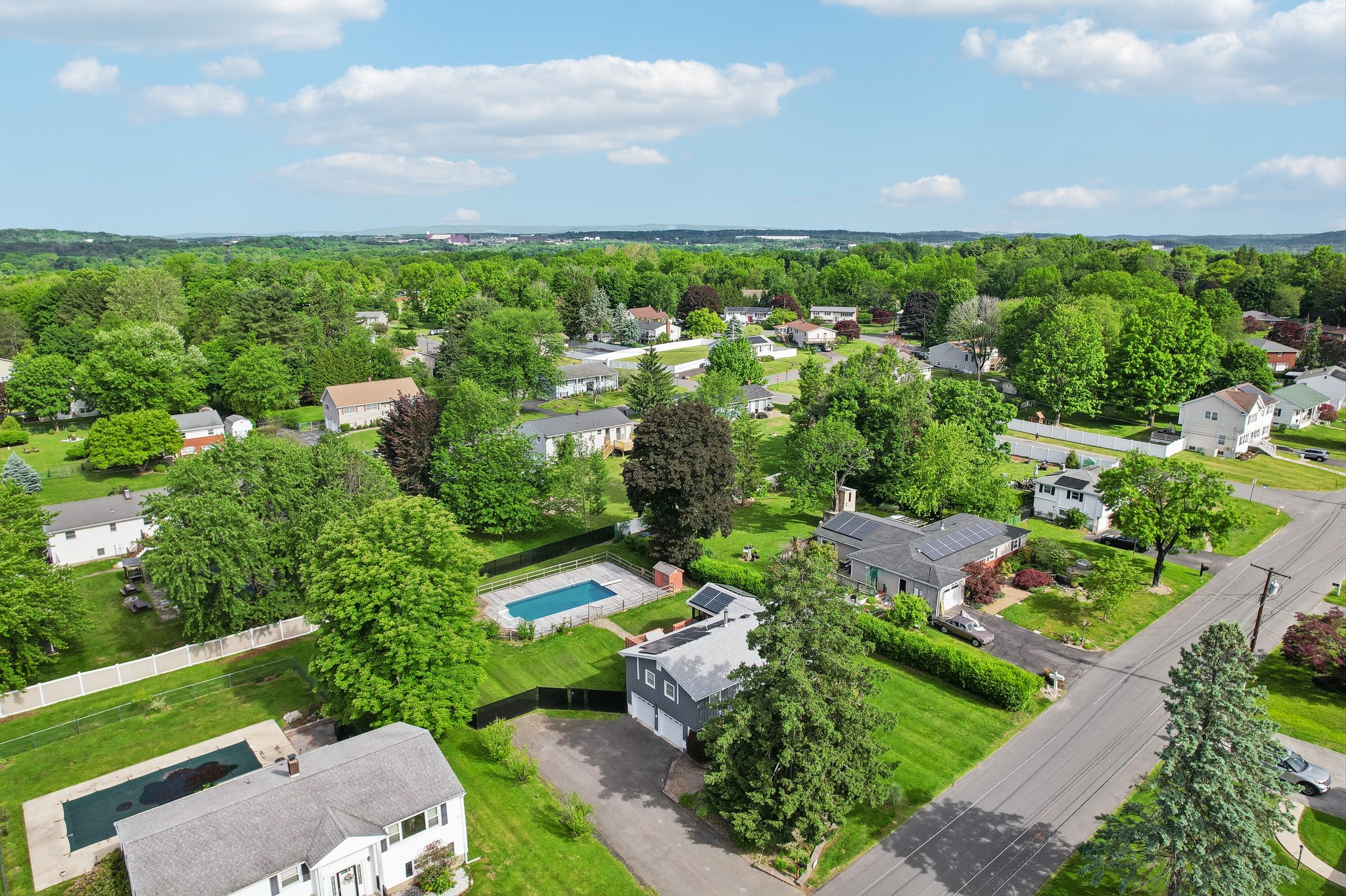 Park Hill Dr-S2905-055.jpg