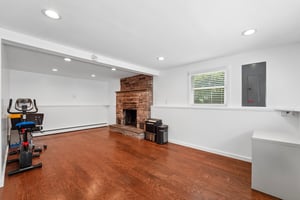 Park Hill Dr-S2905-030.jpg