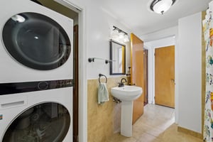 Park Hill Dr-S2905-035.jpg