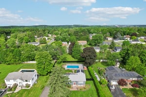 Park Hill Dr-S2905-053.jpg