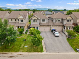  Photo 65