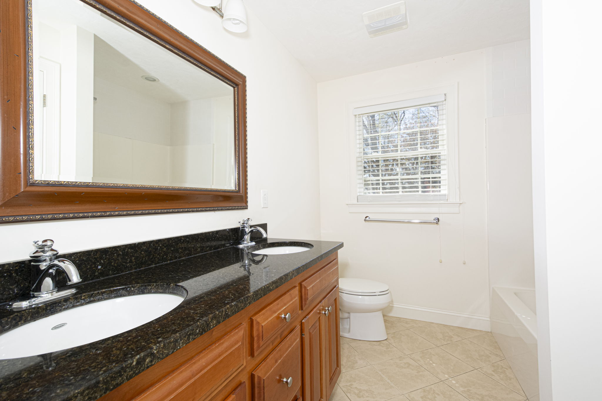 034