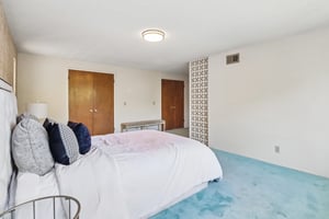 Sandalwood Dr-S1707-034.jpg