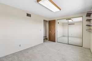 Sandalwood Dr-S1707-043.jpg