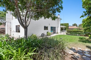 Sandalwood Dr-S1707-052.jpg