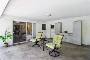 Sandalwood Dr-S1707-056.jpg
