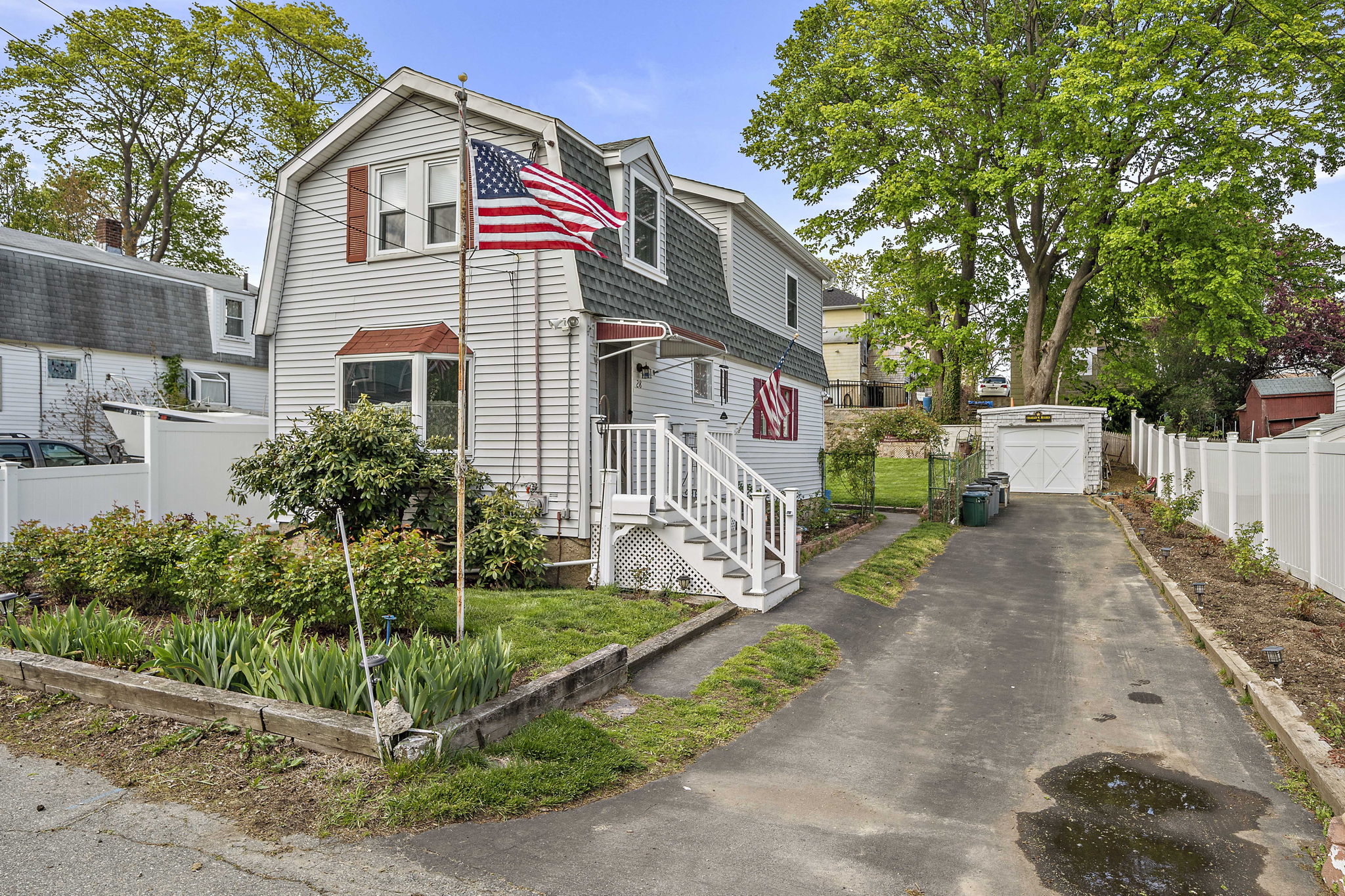  28 Shennen St, Quincy, MA 02169, US
