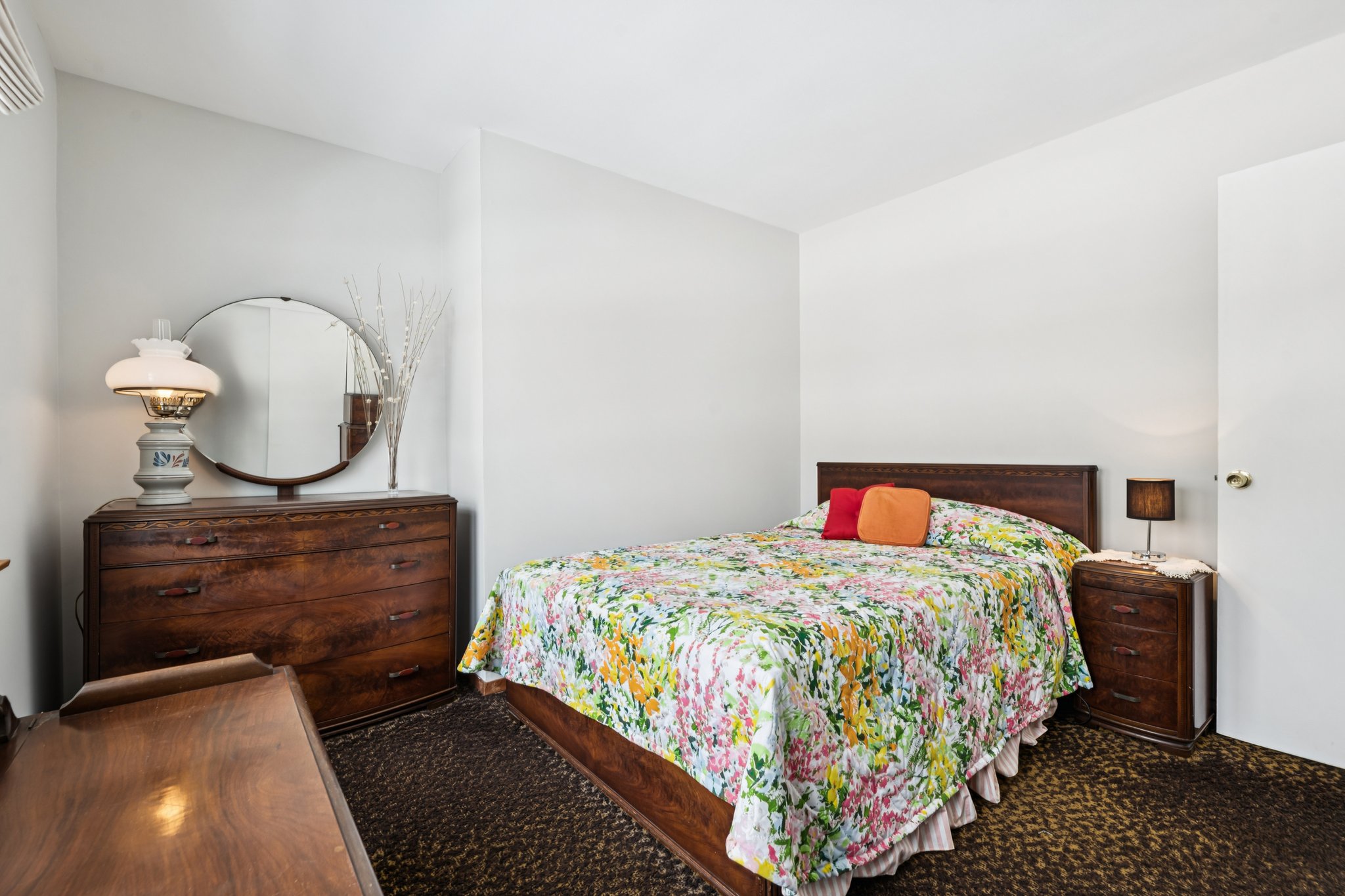 Sycamore Ave-S1502-032.jpg