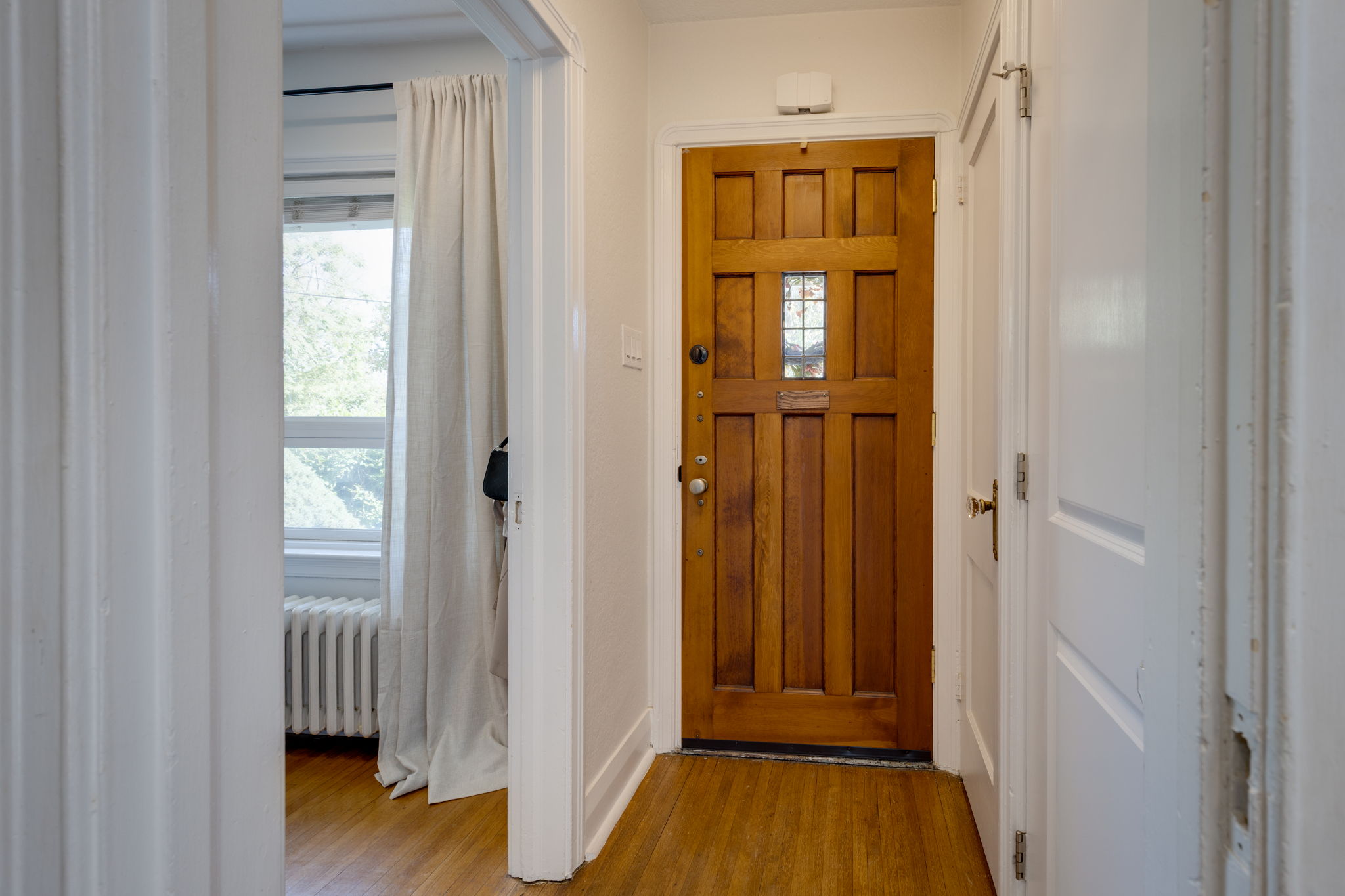 Property in Toronto — delivered property photograph 5