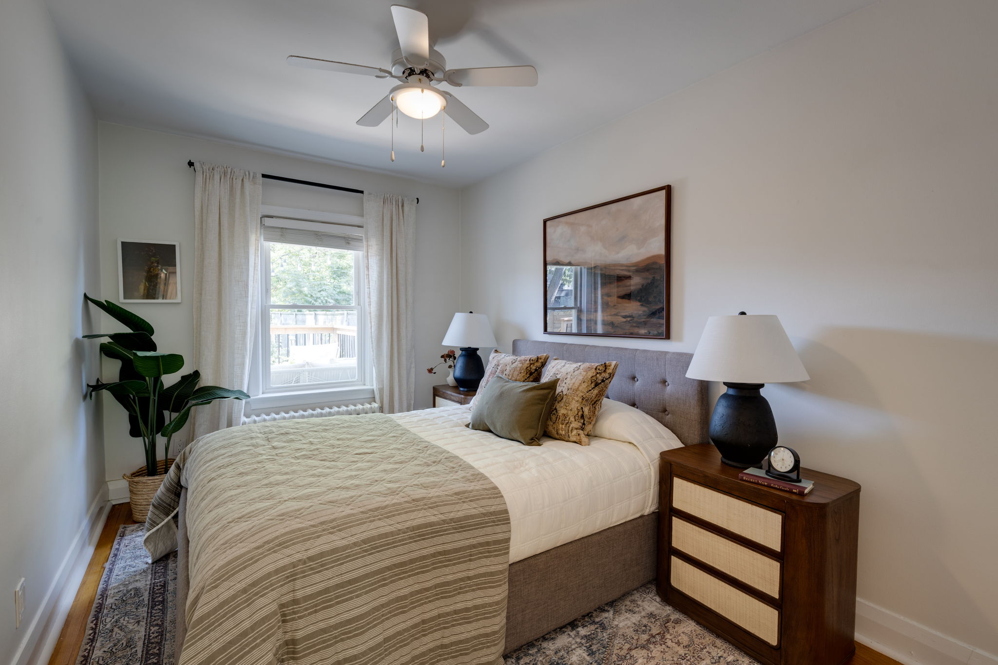 Property in Toronto — delivered property photograph 14