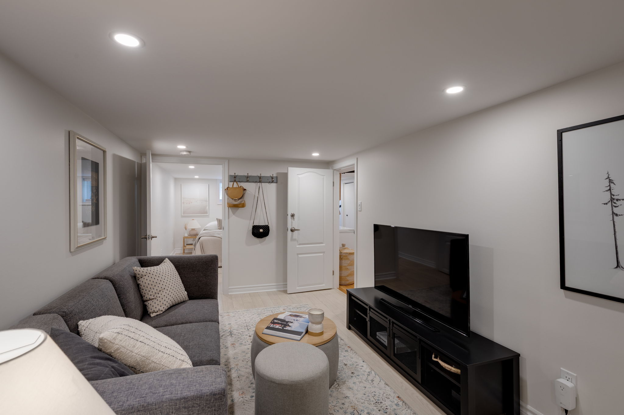Property in Toronto — delivered property photograph 25