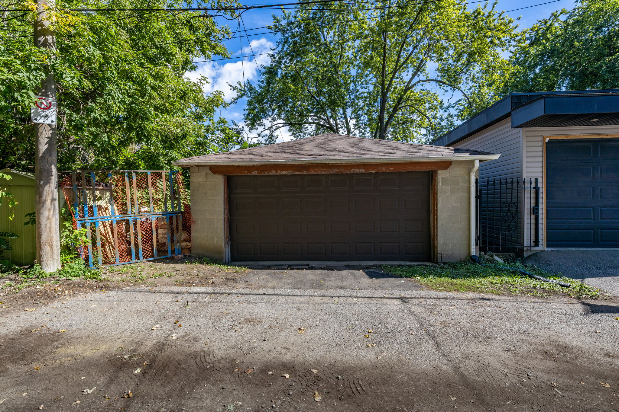 Property in Toronto — delivered property photograph 44