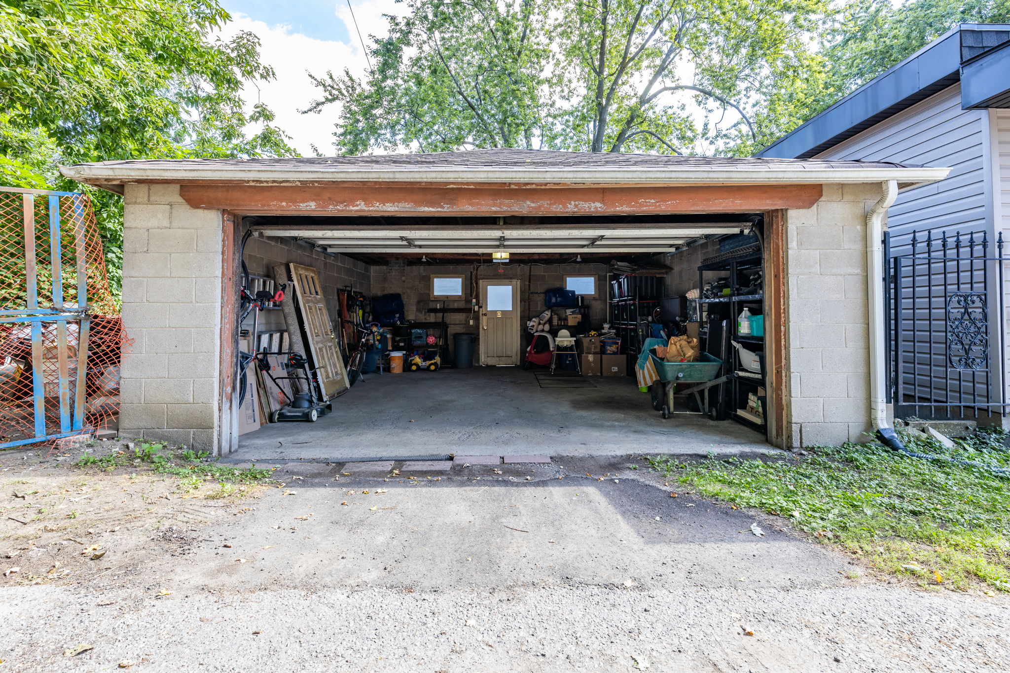 Property in Toronto — delivered property photograph 48