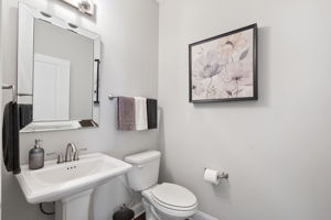  Photo 49