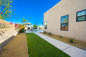 28 Via Monaco, Rancho Mirage, CA 92270, USA Photo 31